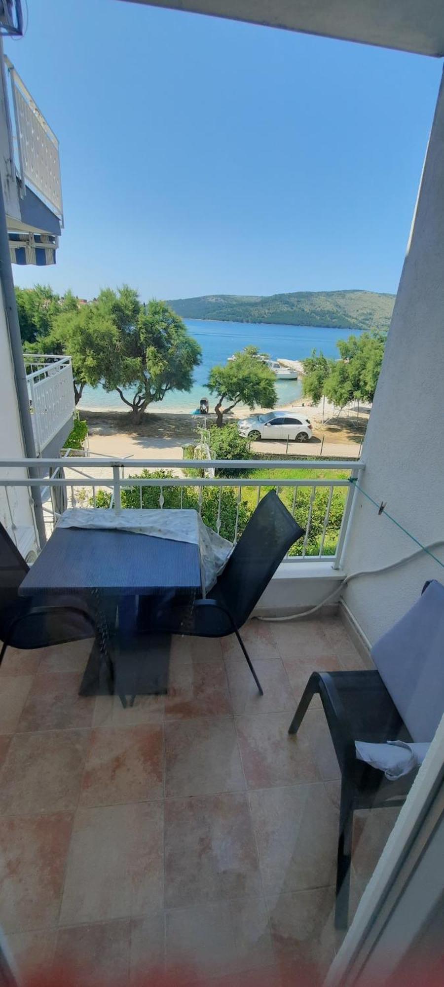 Apartments Ana Bilota Seget Vranjica Exterior photo